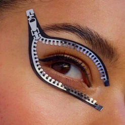 Front Page -Luxe Beauty Zippersona