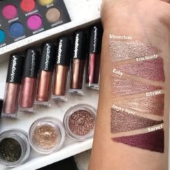 CRYSTAL GLIDE - LIQUID EYESHADOW -Luxe Beauty bodyography crystal glide liquid eyeshadow p4033 21512 image