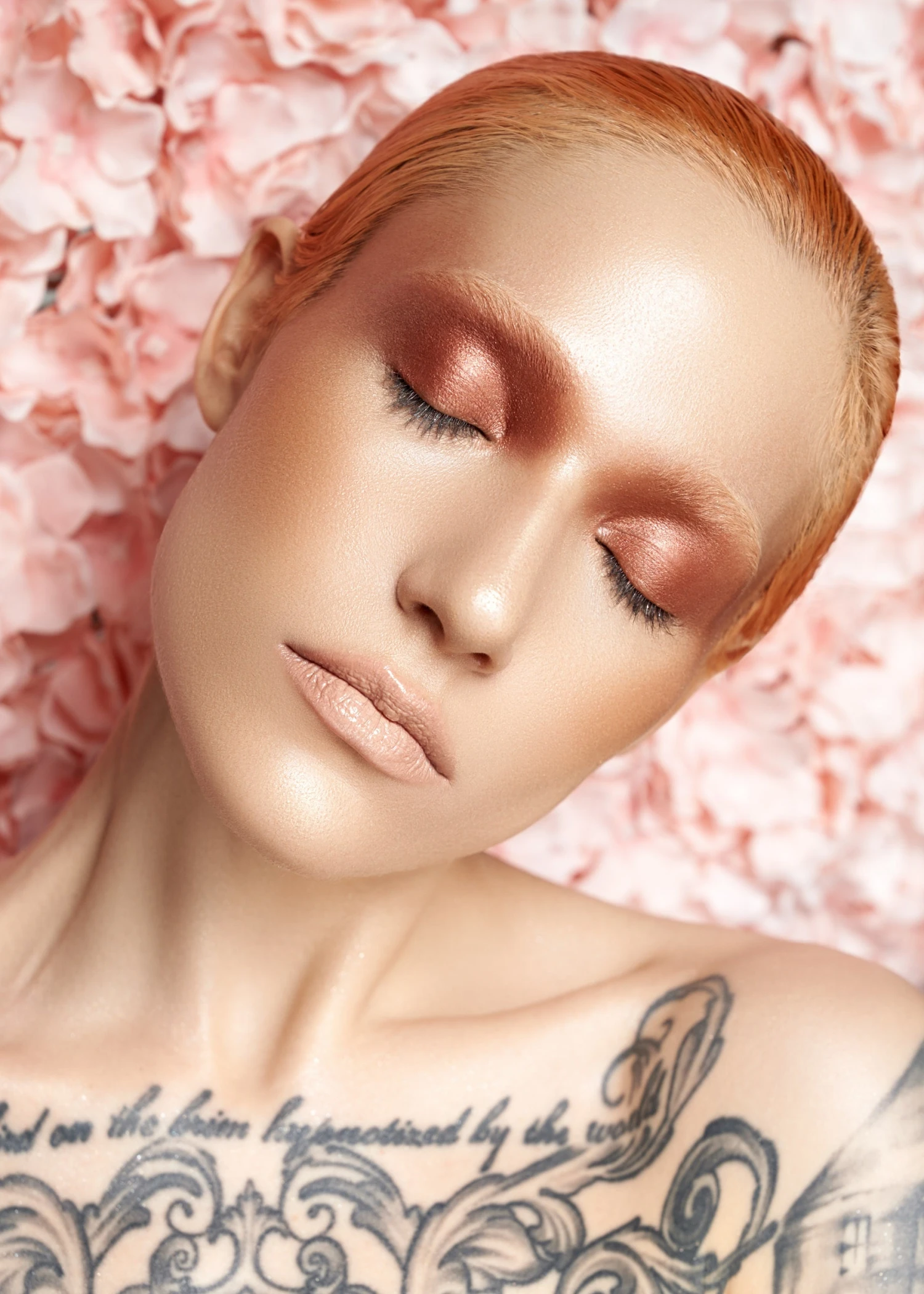 WATERPROOF CREAM - FUTURE IS FEMALE PALETTE 6 WATERPROOF CREAM - FUTURE IS FEMALE PALETTE - Image 4